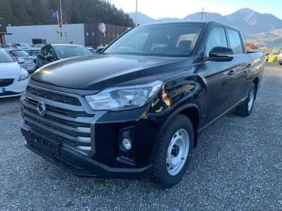 SsangYong Rexton Sports 2.2 4wd double cab work XL Nero usata Tolmezzo