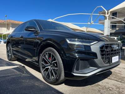Audi Q8 50 TDI 286 CV quattro tiptronic Sport Nero usata Marigliano