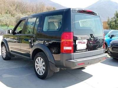 Land Rover Discovery 2.7 tdV6 SE Nero usata Gioia Sannitica