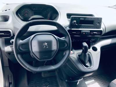 Peugeot Partner BlueHDi 75 PC  Furgone Premium Bianco usata Isernia