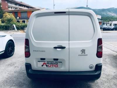 Peugeot Partner BlueHDi 75 PC  Furgone Premium Bianco usata Isernia