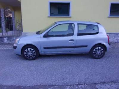 Renault Clio 3p 1.2 Ice-IDONEA X NEO PATENTATI!! Grigio usata Samolaco