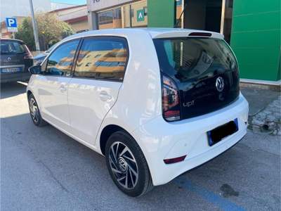 Volkswagen up!  Bianco usata Pulsano