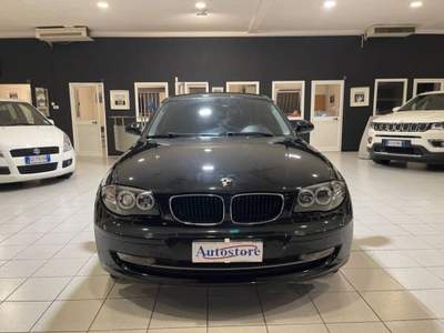 BMW Serie 1 116d 116d 2.0 Attiva 116cv 5p dpf Nero usata Alessandria