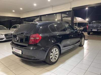 BMW Serie 1 116d 116d 2.0 Attiva 116cv 5p dpf Nero usata Alessandria
