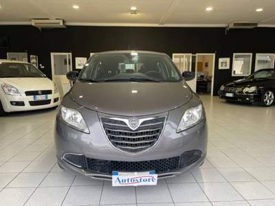 Lancia Ypsilon 1.3 mjt Gold s&s 95cv Grigio usata Alessandria