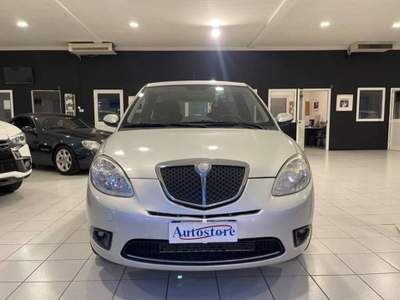 Lancia Ypsilon 1.3 mjt 16v MomoDesign (sport) dpf Argento usata Alessandria