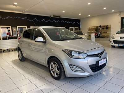 Hyundai i20 1.4 crdi Sound Edition 5p Argento usata Alessandria