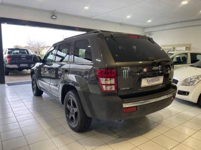 Jeep Grand Cherokee 3.0 V6 crd Overland auto Marrone usata Alessandria
