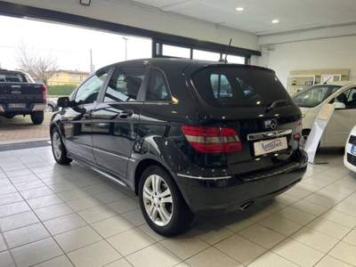 Mercedes-Benz Classe B 180 cdi Sport automatica Nero usata Alessandria