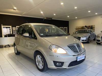 Lancia Musa 1.3 mjt 5th Avenue 95cv Oro usata Alessandria