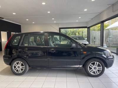 Ford Fusion 1.4 tdci Elegance Grigio usata Alessandria