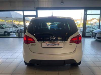 Opel Meriva 1.6 cdti Design Edition s&s 110cv Bianco usata Alessandria