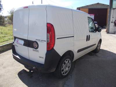 Fiat Doblò Doblò 1.4 T-Jet Natural Power PL-TN Cargo Maxi Lam Bianco usata Pomezia