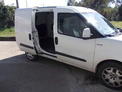 Fiat Doblò Doblò 1.4 T-Jet Natural Power PL-TN Cargo Maxi Lam Bianco usata Pomezia
