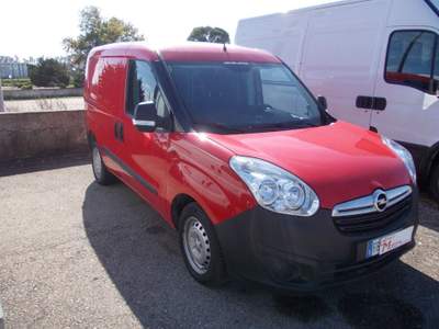 Opel Combo Cargo 1.5 Diesel 100CV S&S PC 1000kg Rosso usata Pomezia