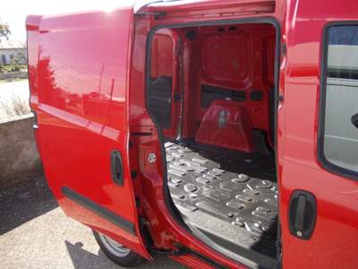 Opel Combo Cargo 1.5 Diesel 100CV S&S PC 1000kg Rosso usata Pomezia