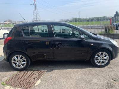 Opel Corsa 1.2 5 porte Club Nero usata Nova Milanese