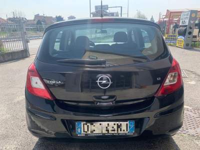 Opel Corsa 1.2 5 porte Club Nero usata Nova Milanese