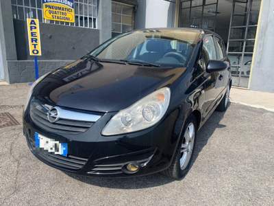 Opel Corsa 1.2 5 porte Club Nero usata Nova Milanese