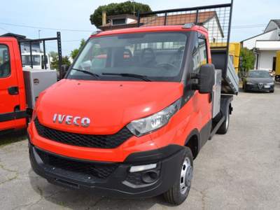 Iveco Daily 35C13 2.3 CASSONE RIBALTABILE PARI AL NUOVO Rosso usata COMACCHIO