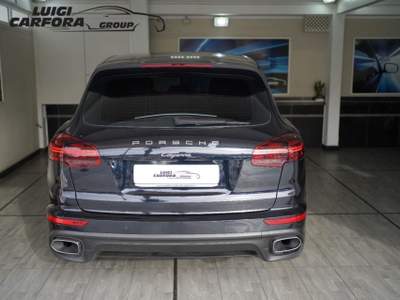 Porsche Cayenne 3.0 Diesel Platinum Edition Nero usata Paolisi