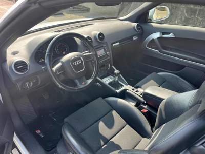 Audi A3 Cabrio 1.8 16V TFSI Attraction Bianco usata Capriolo