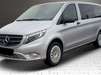 Mercedes-Benz Vito 2.0 119 CDI 4x4 PL Tourer Long Argento usata Castelnuovo Rangone