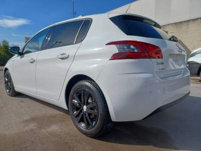 Peugeot 308 ACTIVE BUSINESS Bianco usata CAIVANO