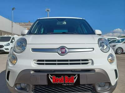 Fiat 500L TREKKING CAMBIO AUTOMATICO Bianco usata CAIVANO