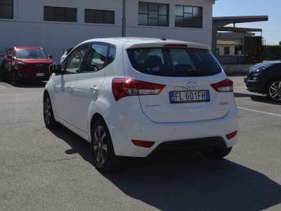 Hyundai ix20 1.4 90 CV Econext APP MODE Bianco usata Fondi
