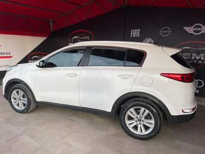 Kia Sportage 1.7 CRDI 2WD Cool Bianco usata Quartucciu