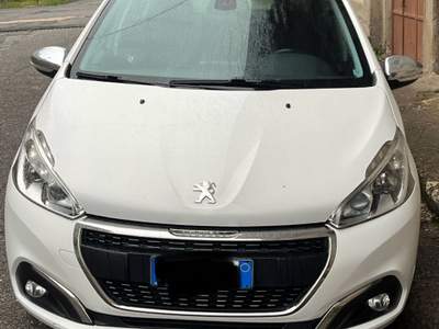 Peugeot 208 Peugeot 208 Bianco usata Cittanova