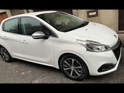 Peugeot 208 Peugeot 208 Bianco usata Cittanova