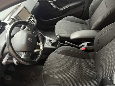 Peugeot 208 Peugeot 208 Bianco usata Cittanova