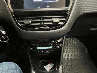 Peugeot 208 Peugeot 208 Bianco usata Cittanova