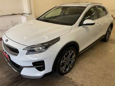Kia XCeed 1.4 T-GDi Style Bianco usata Grumello del Monte