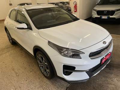 Kia XCeed 1.4 T-GDi Style Bianco usata Grumello del Monte