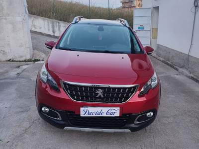 Peugeot 2008 FULL OPTIONAL  TETTO PANORAMICO 10900 € Rosso usata AGRIGENTO
