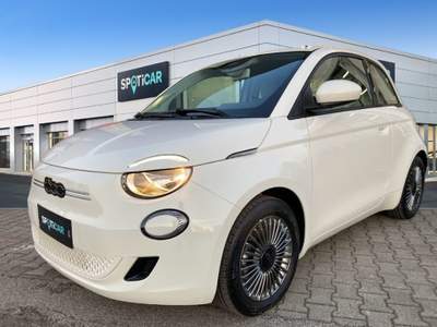 Fiat 500 La Prima Berlina 42 kWh Bianco usata Bologna