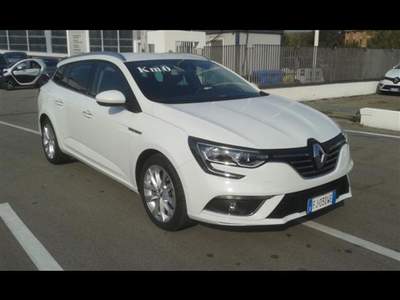 Renault Mégane Sporter 1.5 dci energy Intens 110cv edc Bianco usata Mirandola
