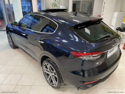 Maserati Levante Levante V6 Diesel 275 CV AWD Gransport GT Blu/Azzurro usata Caltagirone