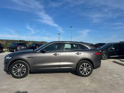 Jaguar F-Pace 2.0 D 180 CV AWD aut. Prestige Grigio usata Poggiardo
