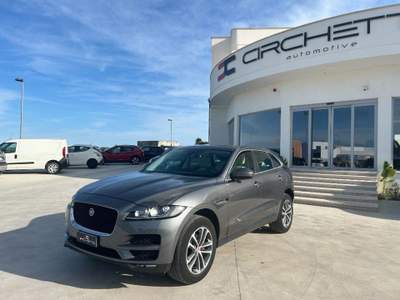 Jaguar F-Pace 2.0 D 180 CV AWD aut. Prestige Grigio usata Poggiardo