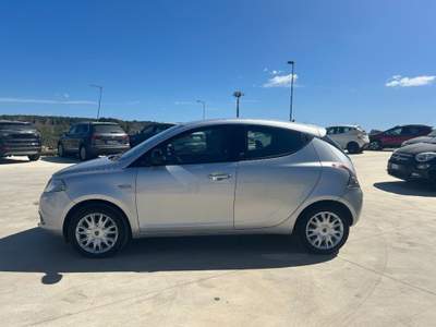 Lancia Ypsilon 1.3 MJT 16V 80 CV 5 porte S&S Gold Grigio usata Poggiardo
