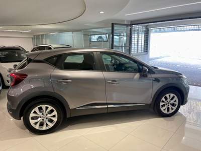 Renault Captur Blue dCi 115 CV EDC Business Grigio usata Sant'Antonio Abate