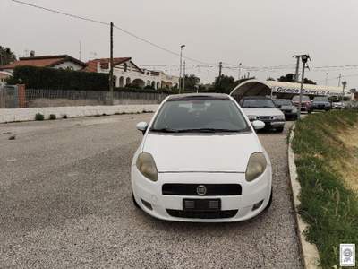 Fiat Grande Punto 1.3 MJT 90 CV 3p. Dynamic Bianco usata Ragusa