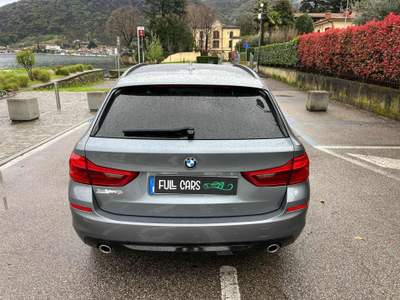BMW Serie 5 520d d Touring Luxury Grigio usata Capriolo