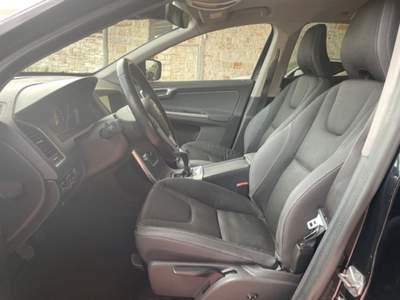 Volvo XC60 D4 Momentum Nero usata Terlizzi