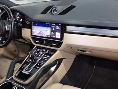 Porsche Cayenne 4.0 V8 Turbo S E-Hybrid  IN ARRIVO Bianco usata Concesio